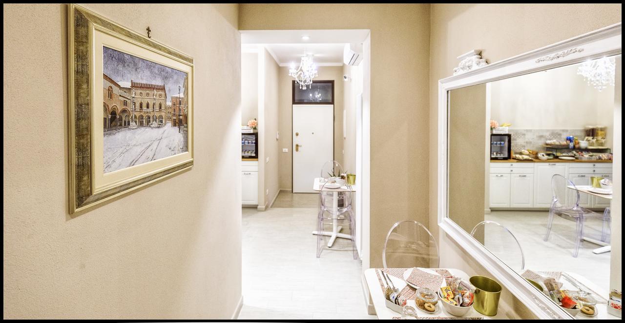 Maison Degli Artisti Ravenna Bagian luar foto